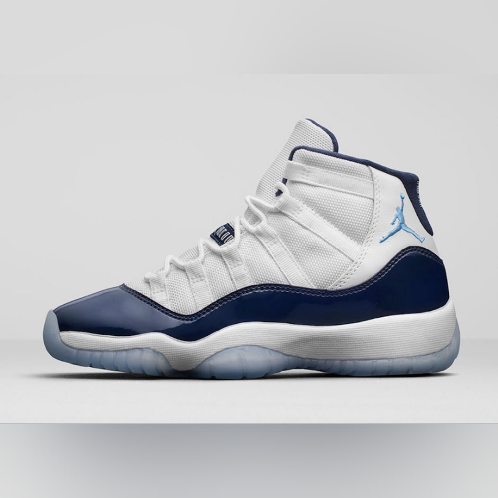 Jordan 11 Retro UNC Win Like 82 Style 378037-123 Size 9 Mens (Womens Size 10.5)